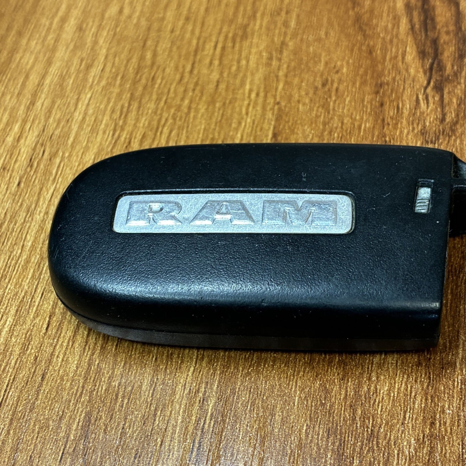 RAM 1500 2500 3500 2013-2018 Smart Key Fob 5-Button 68159657AG GQ4-54T Unlocked - Mint 6 RAM 1500 2500 3500 smart key fob 68159657AG – photo 6