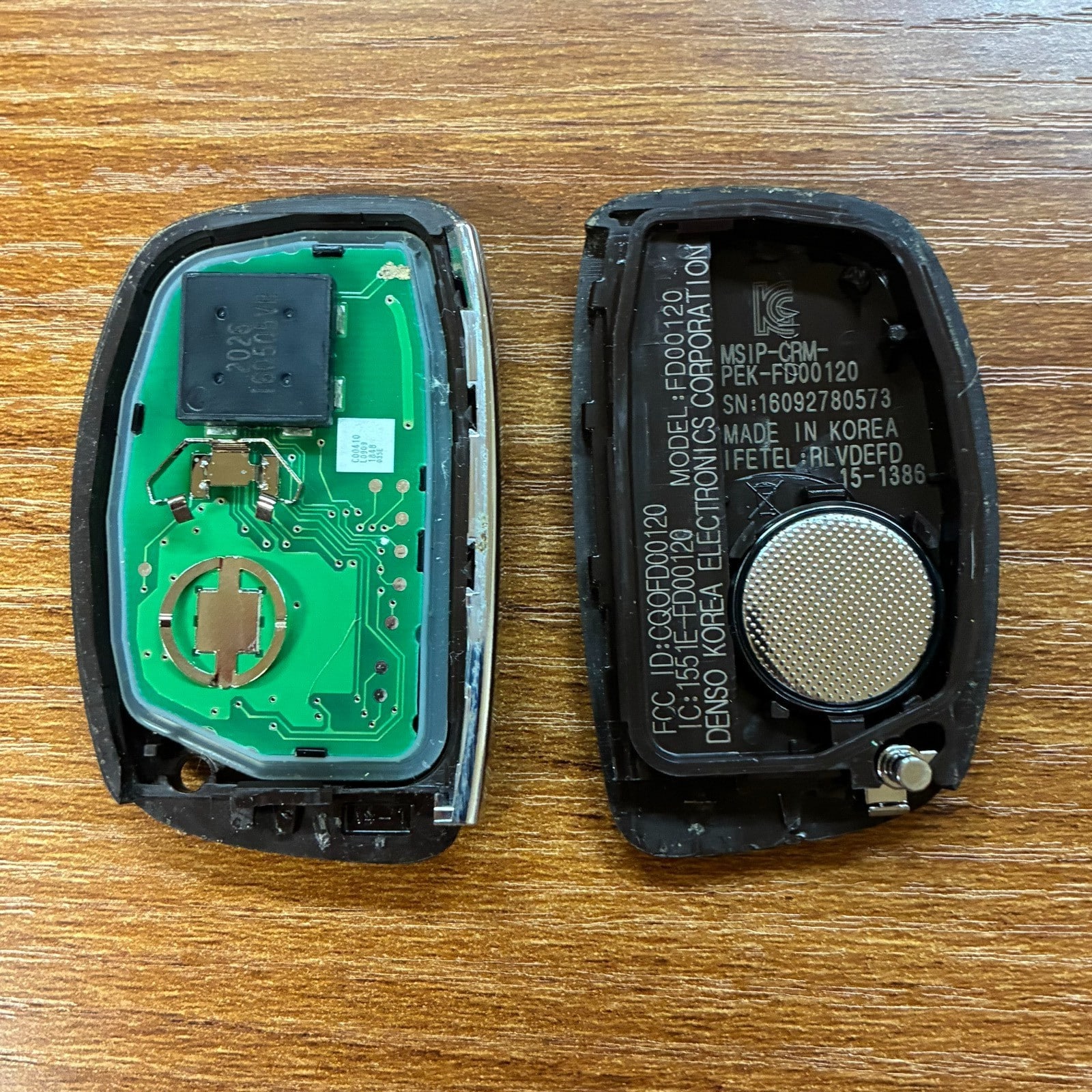 Hyundai Elantra 2017-2018 Smart Key Fob 4-Button 95440-F2000 CQOFD00120 Unlocked 6 Hyundai Elantra 2017-2018 Smart Key Fob 4-Button 95440-F2000 CQOFD00120 Unlocked - Image 6