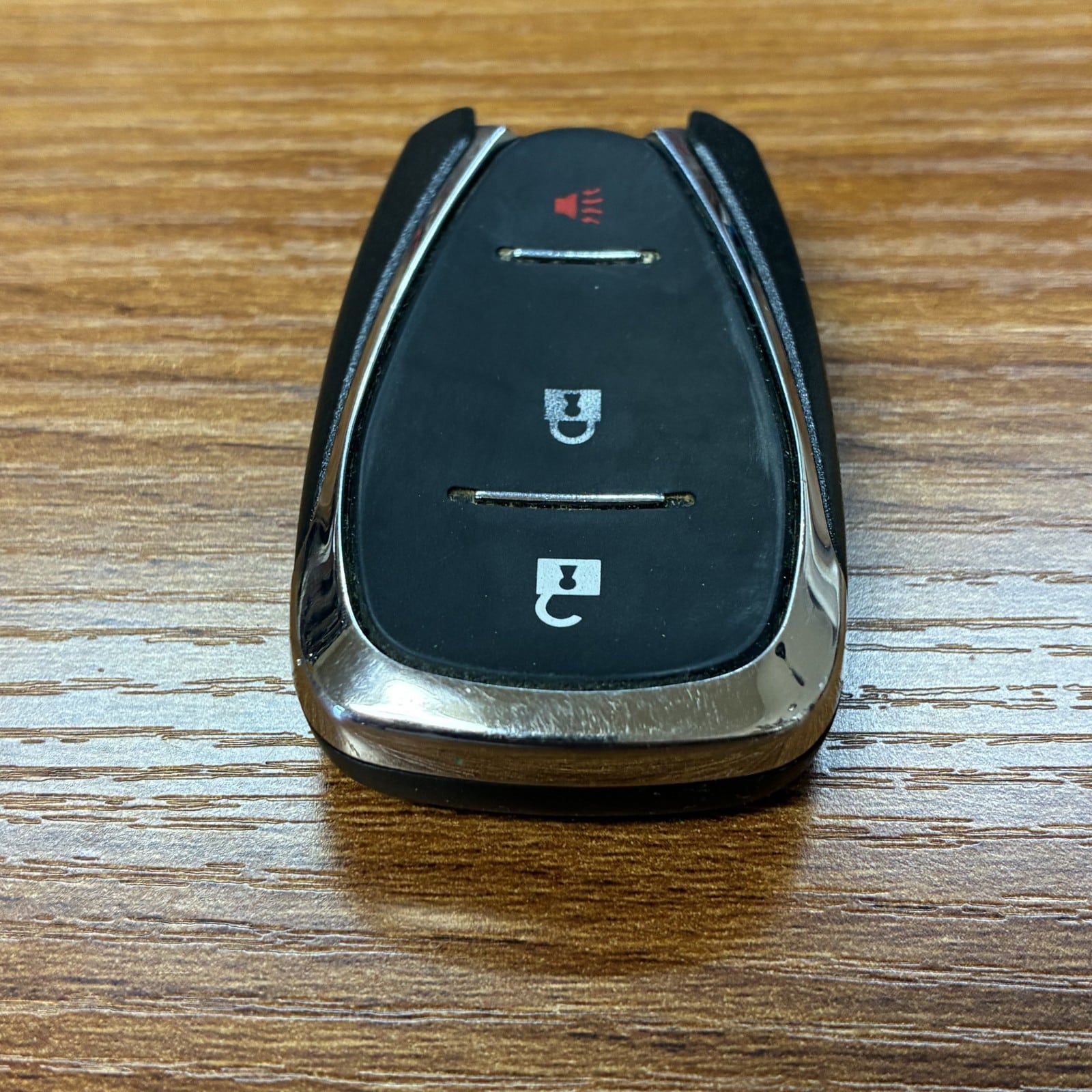 Chevrolet Equinox / Spark / Sonic Smart Key Fob 3-Button 13529665 HYQ4AA Unlocked - Mint - Image 4