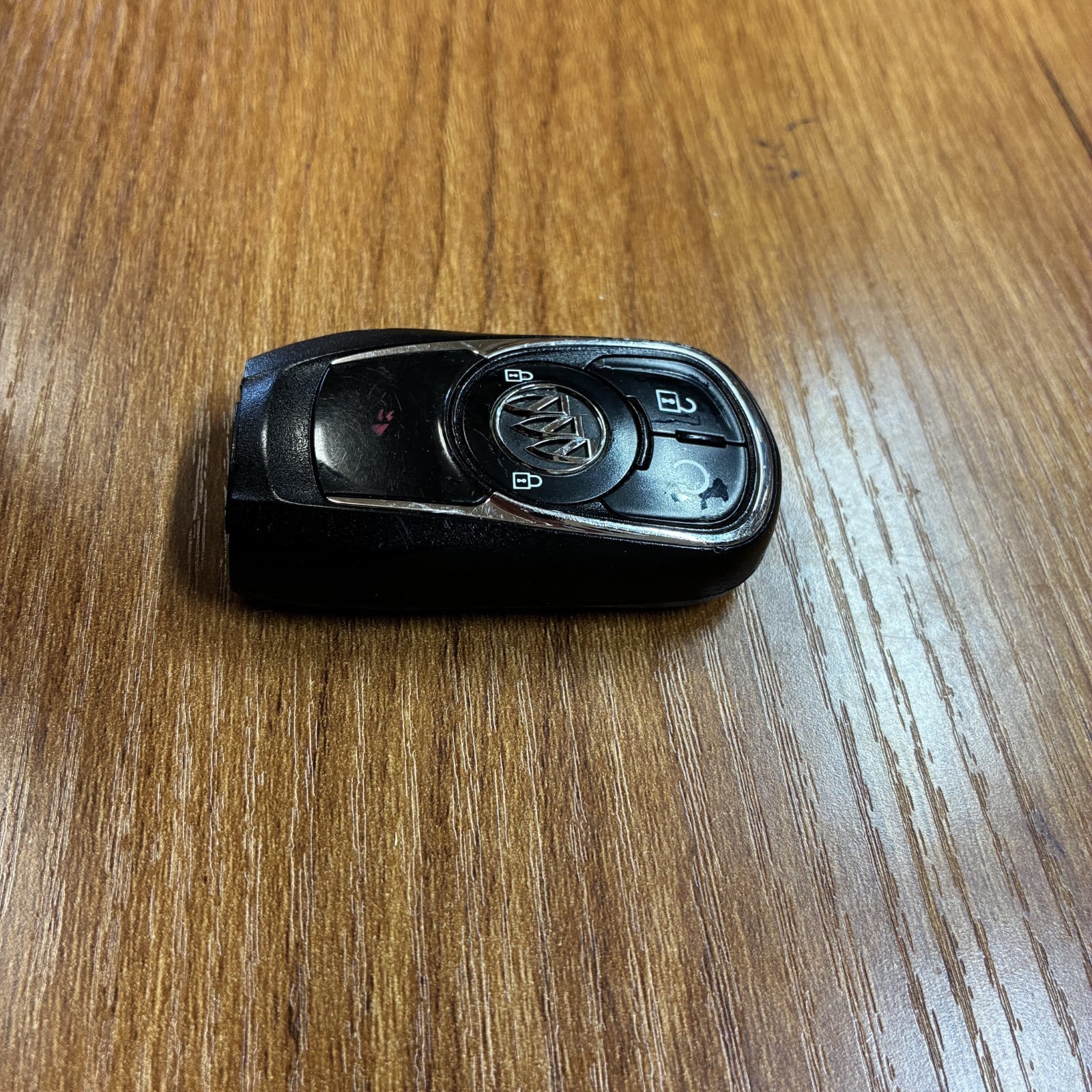 Buick Encore 2021-2022 Smart Key Fob 4-Button 13534465 HYQ4AS Unlocked - Mint 3 Buick Encore 2021-2022 Smart Key Fob 4-Button 13534465 HYQ4AS Unlocked - Mint - Image 3