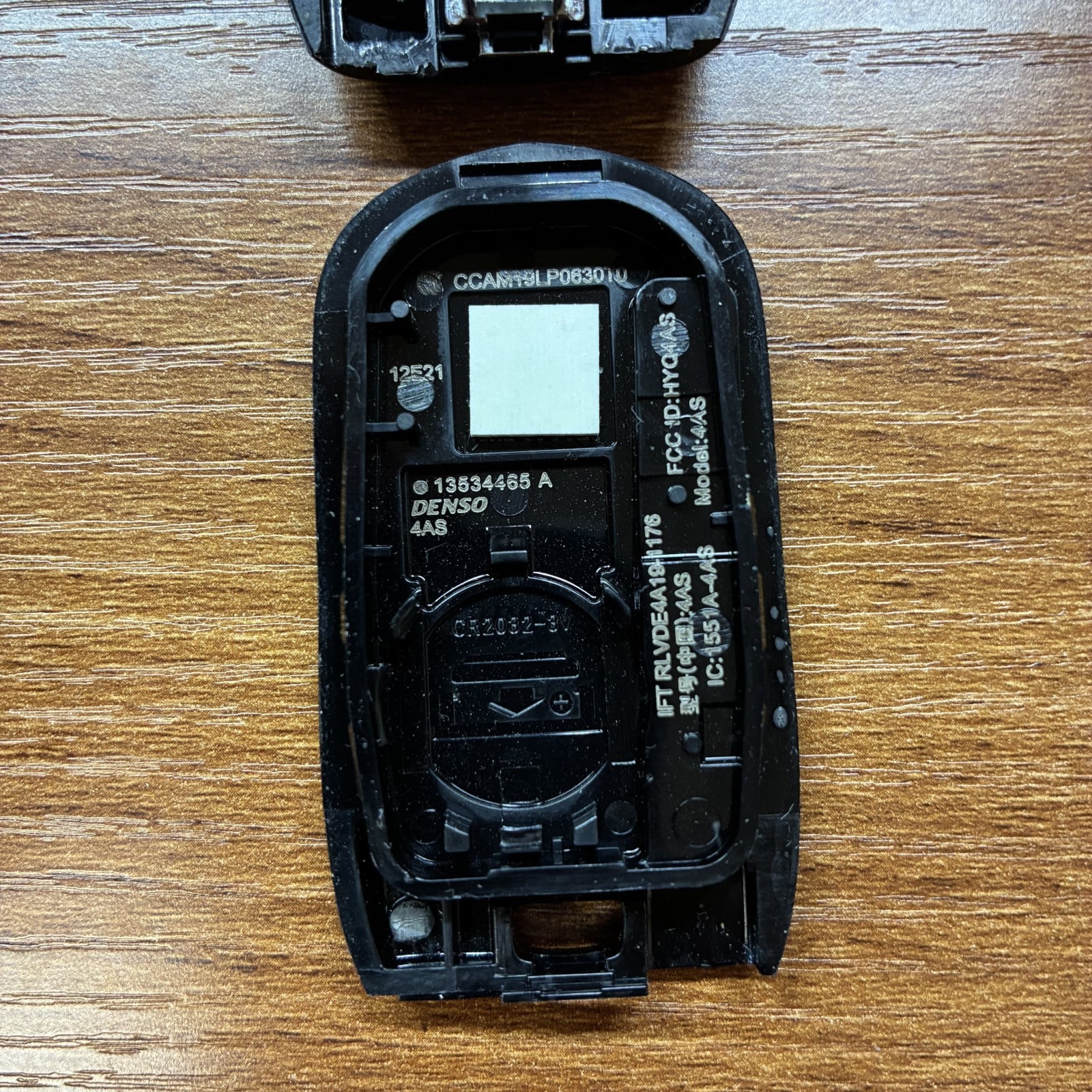 Buick Encore 2021-2022 Smart Key Fob 4-Button 13534465 HYQ4AS Unlocked - Mint 6 Buick Encore 2021-2022 Smart Key Fob 4-Button 13534465 HYQ4AS Unlocked - Mint - Image 6